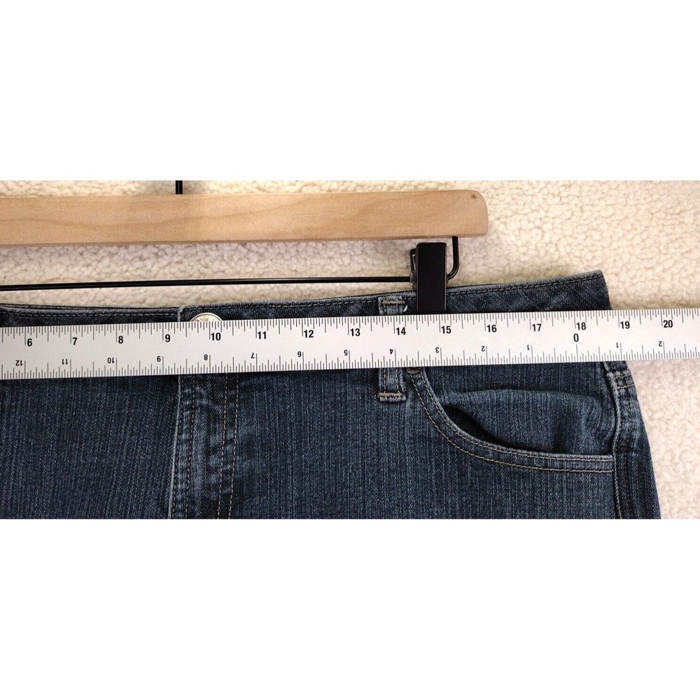 MIXXIT Womens Size 16 Blue‎ Denim Cuffed Capri Baggy Shorts - Picture 9 of 16